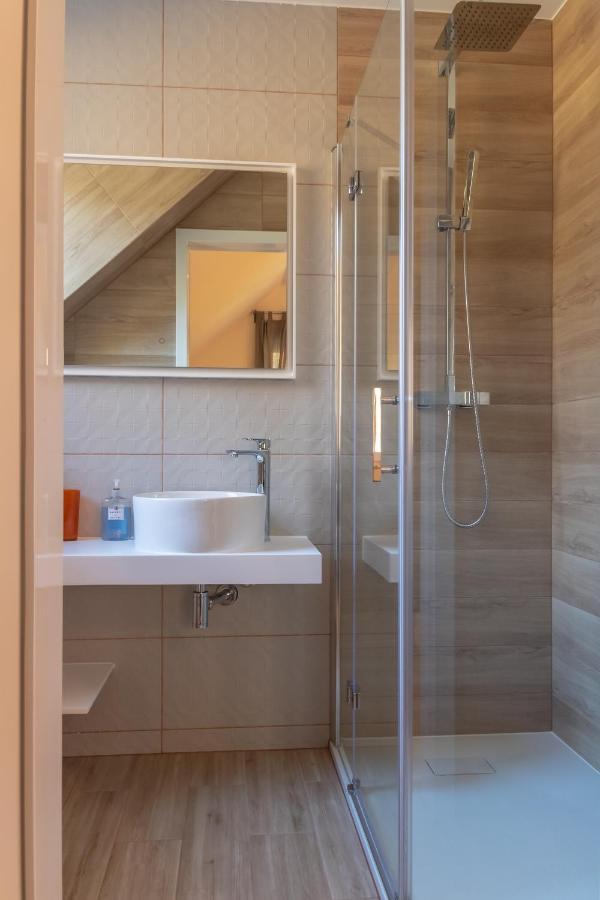 Apartamenty Pod Zamkiem W Janowcu Janowiec Esterno foto