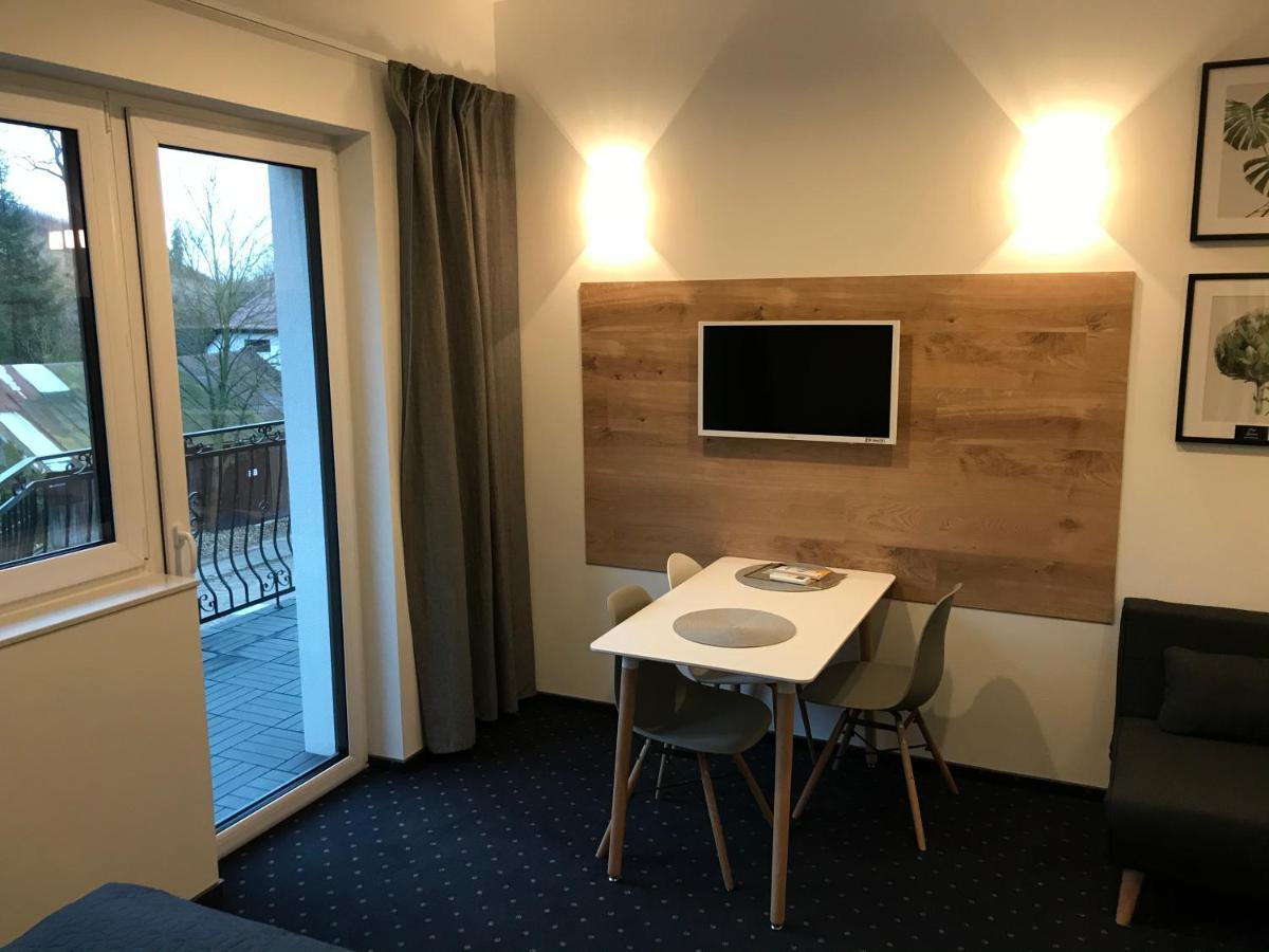 Apartamenty Pod Zamkiem W Janowcu Janowiec Esterno foto