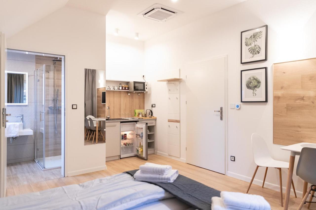 Apartamenty Pod Zamkiem W Janowcu Janowiec Esterno foto