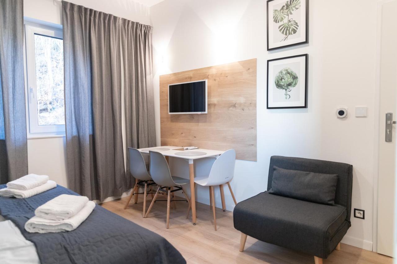 Apartamenty Pod Zamkiem W Janowcu Janowiec Esterno foto